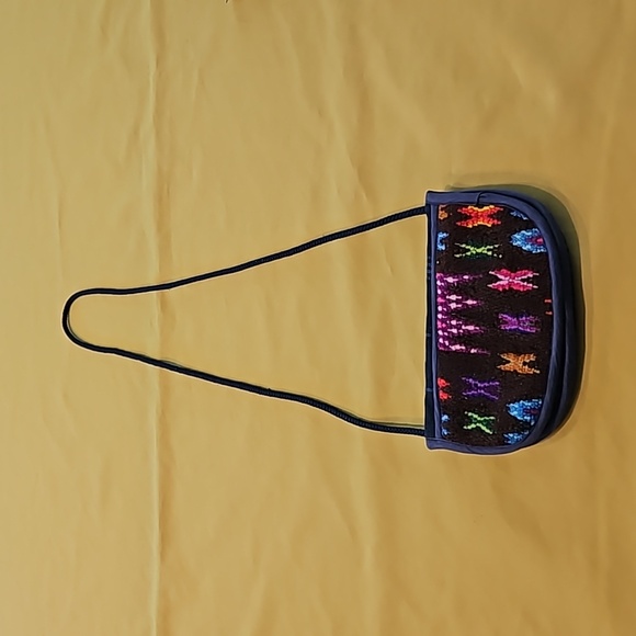 Source Unknown Handbags - Guatemalan Huipil Crossbody Bag, an Artisanal Piece Crafted From Mayan Textiles